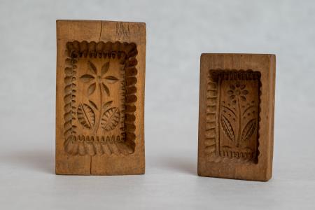 Model za maslo, 20. st., rezljan les.